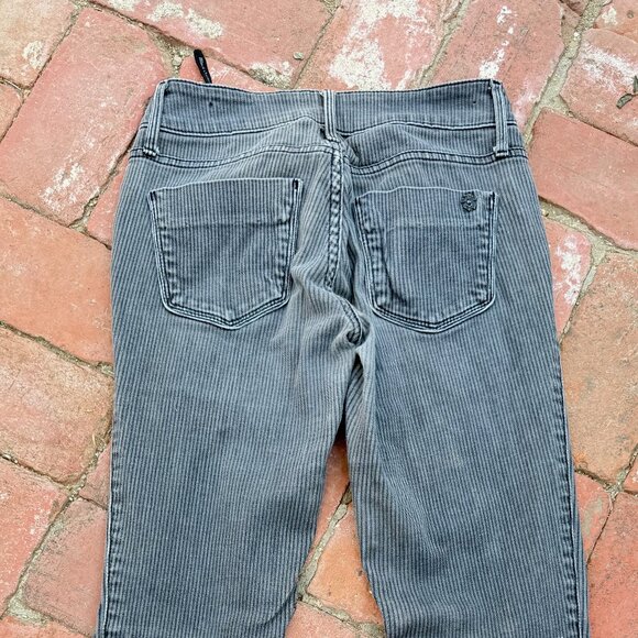 Black Orchid Gray Pinstripe Skinny Jeans | Size 26 | Soft Stretch Denim - Picture 15 of 16